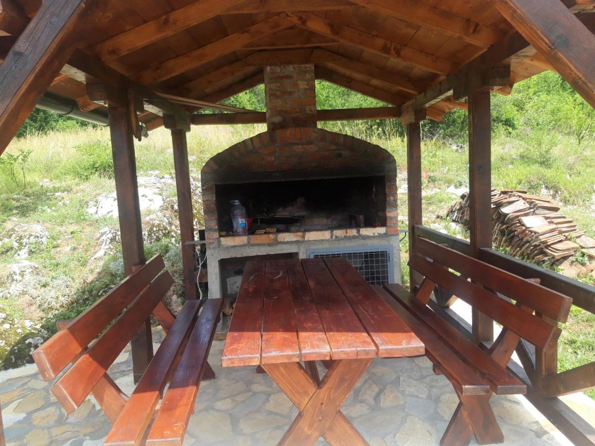 Planinska Kuca Dusan Mitrovac Esterno foto